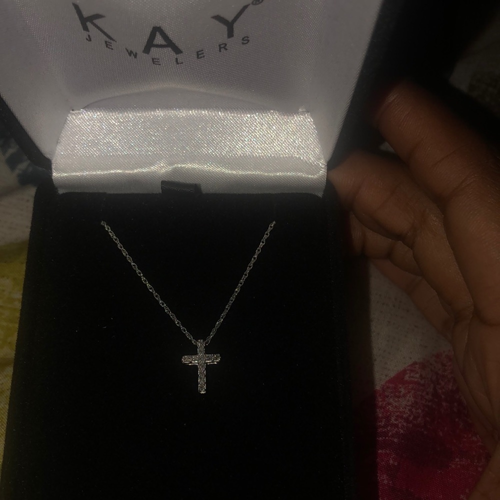 Kay jewelry diamond cross necklace - Picture 2 of 2